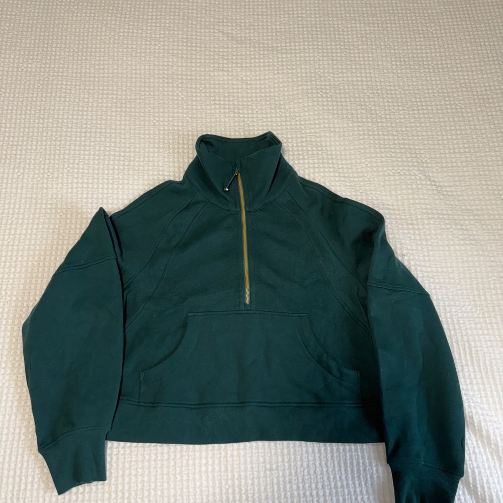 Lululemon Scuba Oversized Funnel-Neck Half Zip - Size M/L.